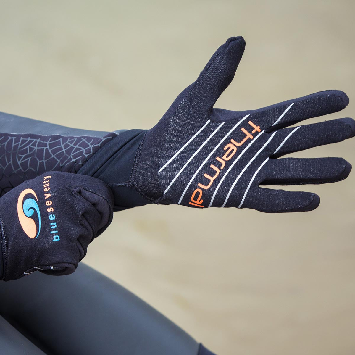 Thermal Swim Gloves Blueseventy usa